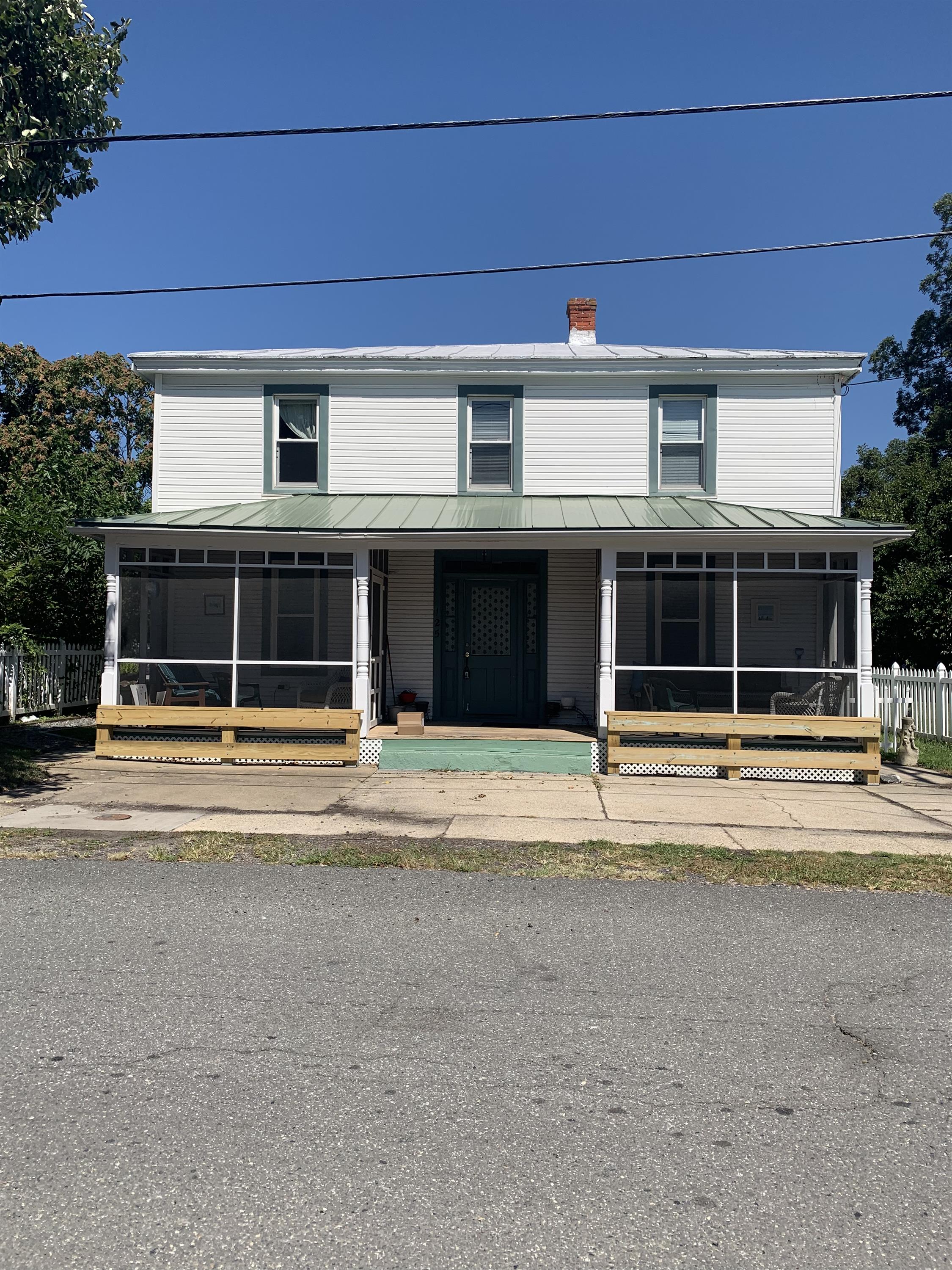 125 Wilder Avenue Unit 3